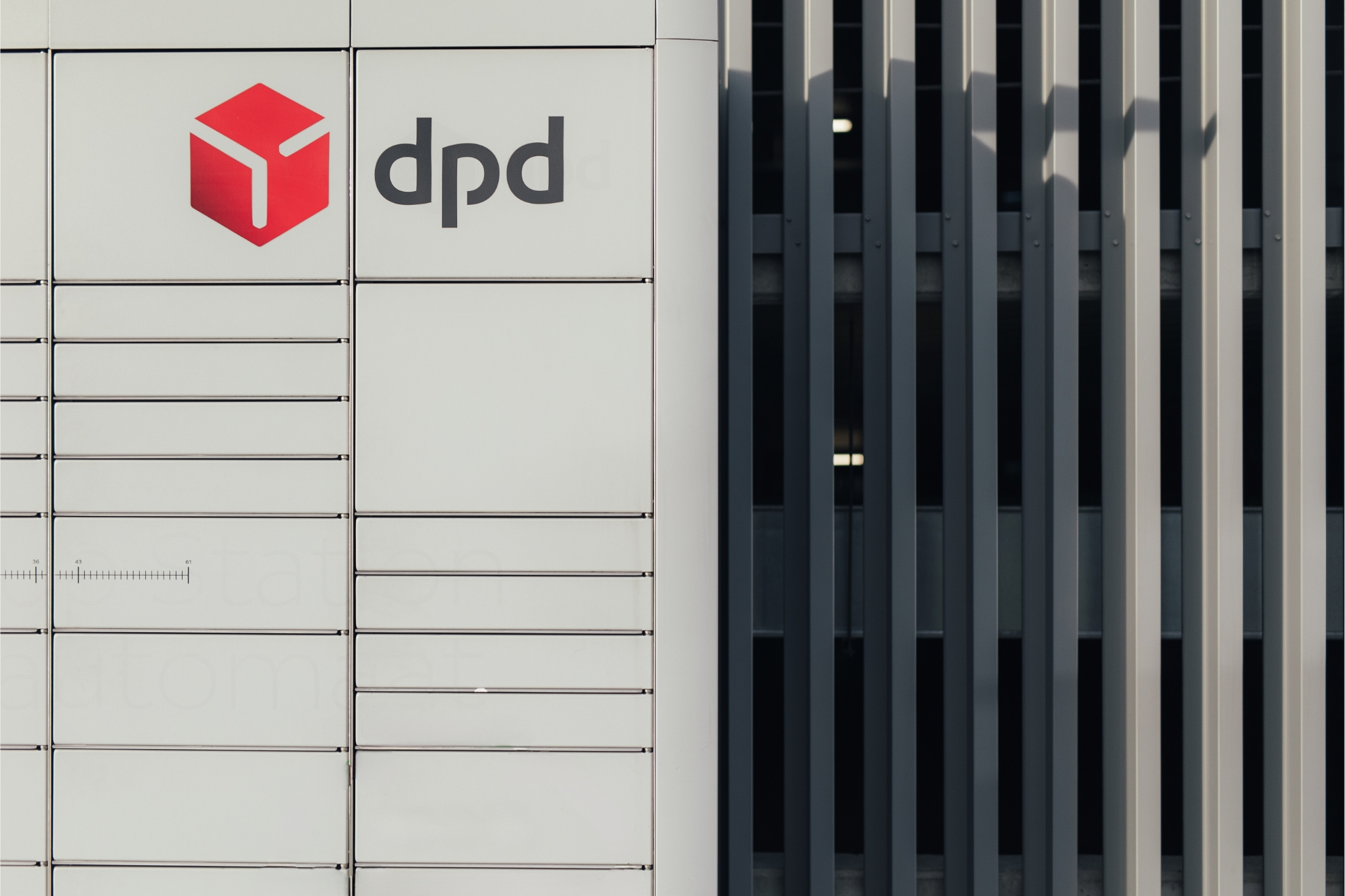 DPD Eesti pakiautomaat.