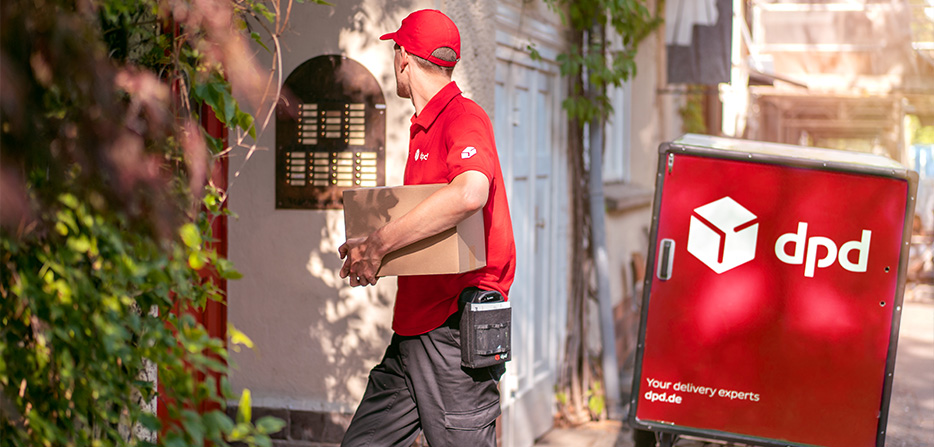 Fahrer mit Paket